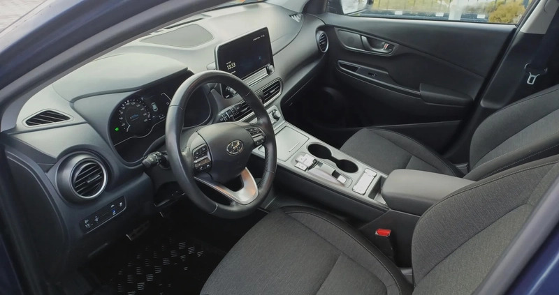 Hyundai Kona cena 107900 przebieg: 50800, rok produkcji 2020 z Złotów małe 191